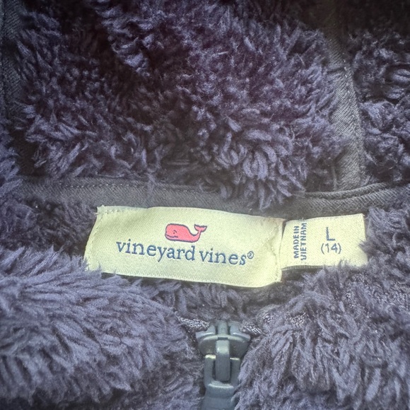 Vineyard Vines Girl’s Zip Up Navy Fleece, size L (14), excellent condition - Picture 3 of 4